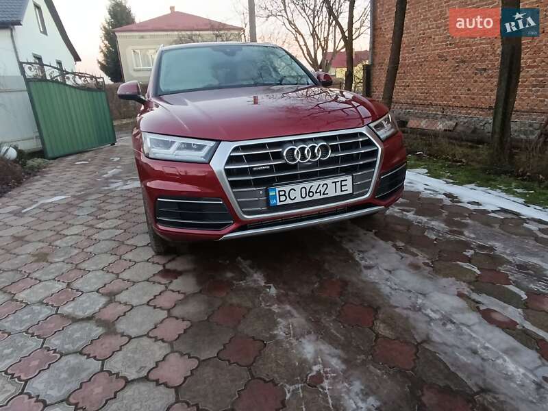 Внедорожник / Кроссовер Audi Q5 2018 в Новом Ярычеве