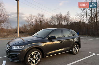 Внедорожник / Кроссовер Audi Q5 2019 в Киеве