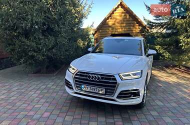 Внедорожник / Кроссовер Audi Q5 2017 в Хмельницком