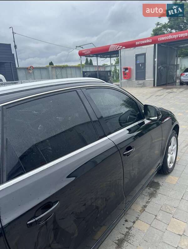 Внедорожник / Кроссовер Audi Q5 2011 в 