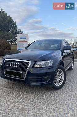 Позашляховик / Кросовер Audi Q5 2011 в Дніпрі