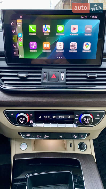 Внедорожник / Кроссовер Audi Q5 2022 в Киеве