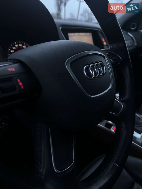 Внедорожник / Кроссовер Audi Q5 2013 в Умани