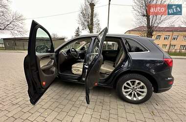 Позашляховик / Кросовер Audi Q5 2015 в 
