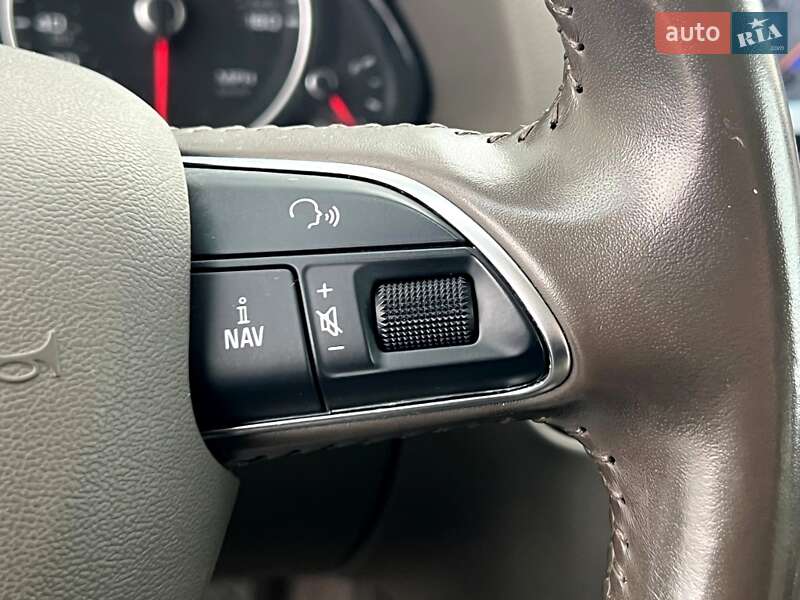 Внедорожник / Кроссовер Audi Q5 2017 в Киеве