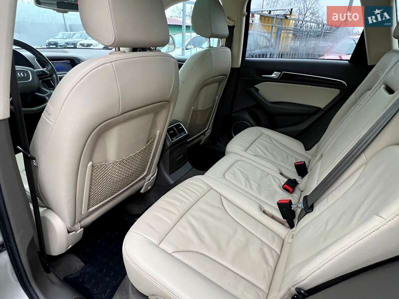 Внедорожник / Кроссовер Audi Q5 2017 в Киеве