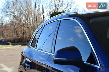 Внедорожник / Кроссовер Audi Q5 2017 в 