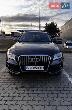 Позашляховик / Кросовер Audi Q5 2015 в 