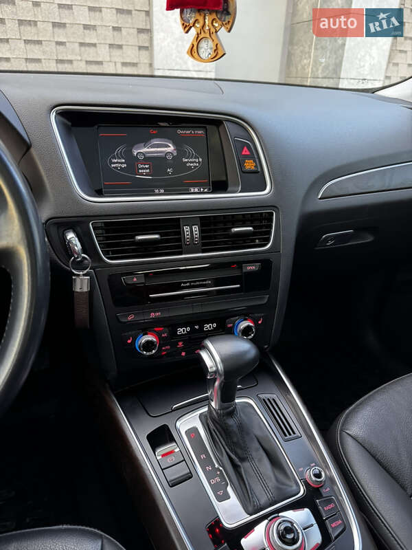 Позашляховик / Кросовер Audi Q5 2015 в Львові фото 18 Позашляховик / Кросовер Audi Q5 2015 в Львові