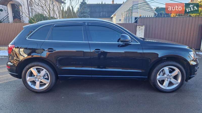 Внедорожник / Кроссовер Audi Q5 2012 в Луцке