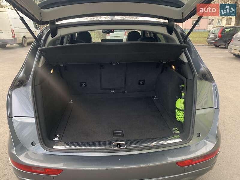 Позашляховик / Кросовер Audi Q5 2013 в Новояворівську
