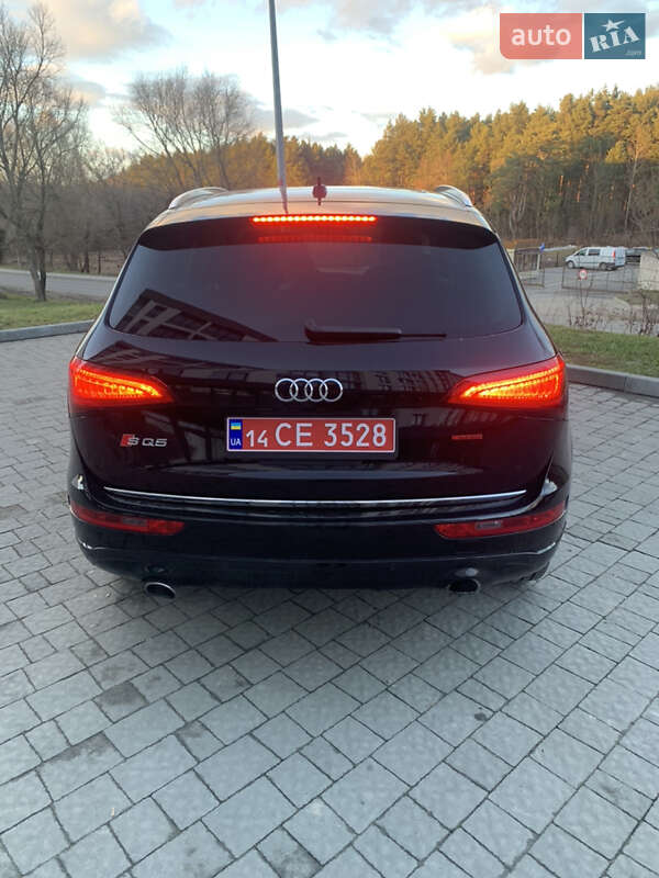 Внедорожник / Кроссовер Audi Q5 2016 в Новояворовске