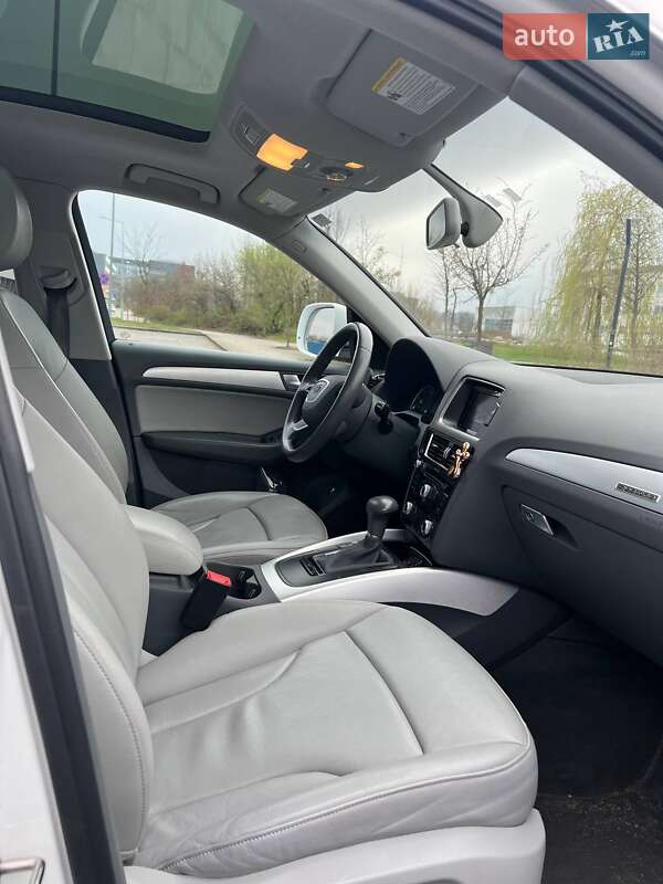 Внедорожник / Кроссовер Audi Q5 2016 в Львове