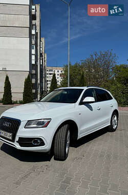 Внедорожник / Кроссовер Audi Q5 2013 в Житомире