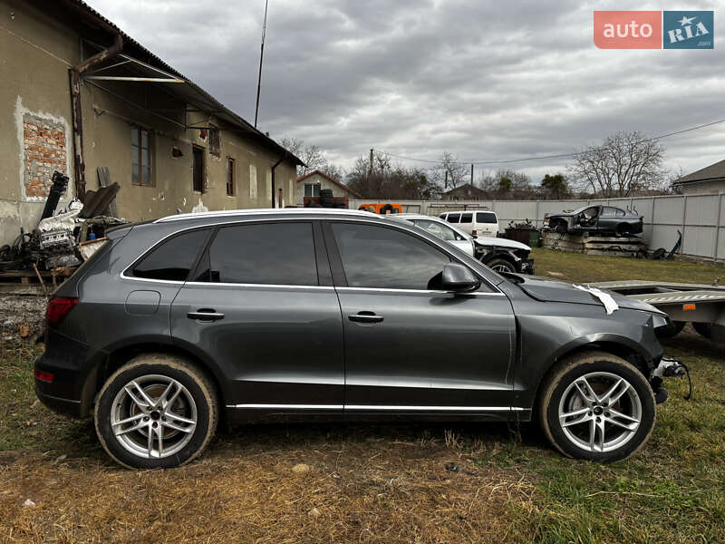 Внедорожник / Кроссовер Audi Q5 2015 в Стрые