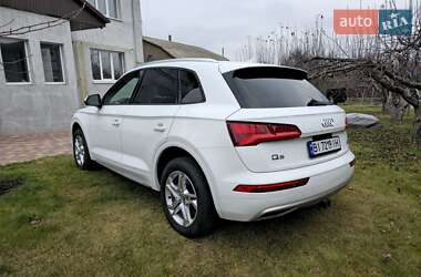 Внедорожник / Кроссовер Audi Q5 2018 в Полтаве