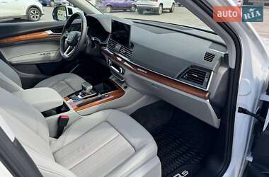 Внедорожник / Кроссовер Audi Q5 2022 в Днепре