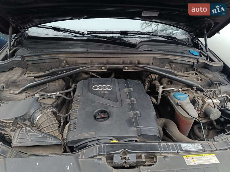 Внедорожник / Кроссовер Audi Q5 2011 в Запорожье