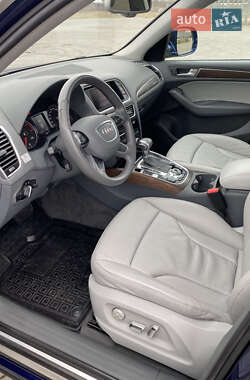 Внедорожник / Кроссовер Audi Q5 2013 в 