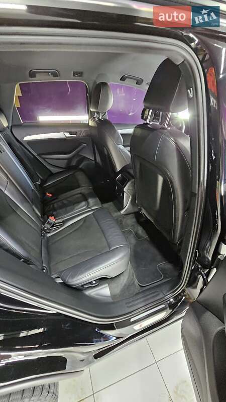 Позашляховик / Кросовер Audi Q5 2014 в Чернівцях