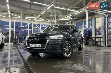 Внедорожник / Кроссовер Audi Q5 2018 в 
