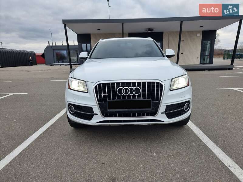 Внедорожник / Кроссовер Audi Q5 2015 в Киеве