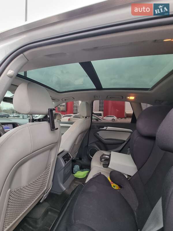 Внедорожник / Кроссовер Audi Q5 2015 в Киеве