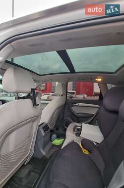 Внедорожник / Кроссовер Audi Q5 2015 в 