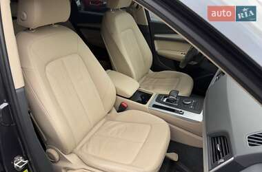 Внедорожник / Кроссовер Audi Q5 2018 в 
