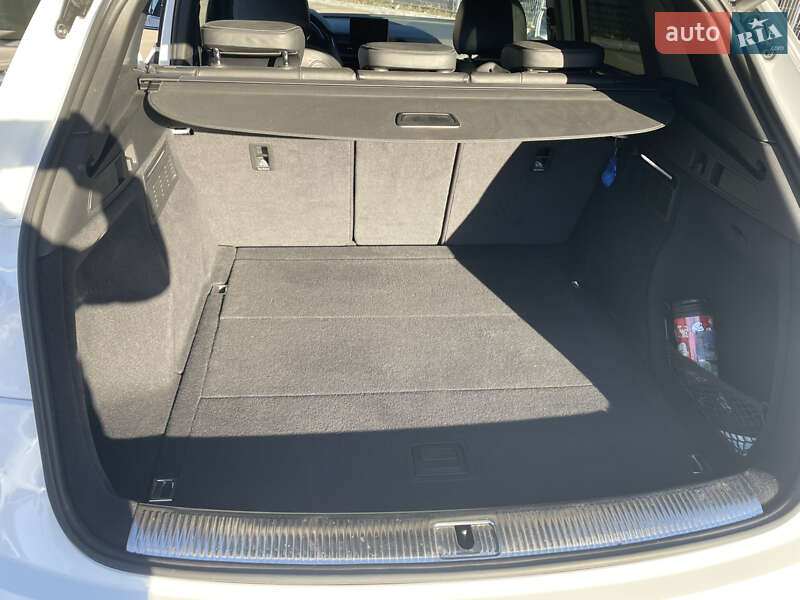 Внедорожник / Кроссовер Audi Q5 2017 в Львове