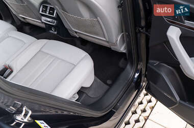 Внедорожник / Кроссовер Audi Q5 2018 в 