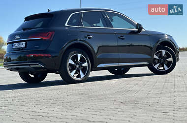 Внедорожник / Кроссовер Audi Q5 2022 в Бучаче