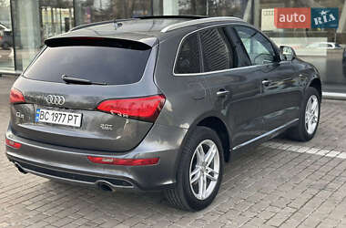 Внедорожник / Кроссовер Audi Q5 2016 в 