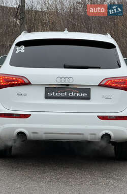 Внедорожник / Кроссовер Audi Q5 2010 в 