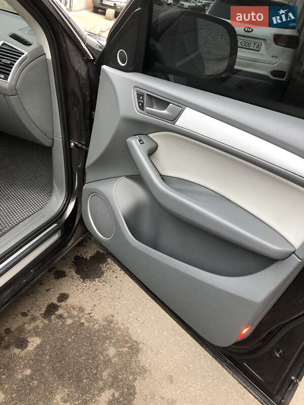 Внедорожник / Кроссовер Audi Q5 2014 в Шептицькому