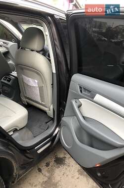 Внедорожник / Кроссовер Audi Q5 2014 в 