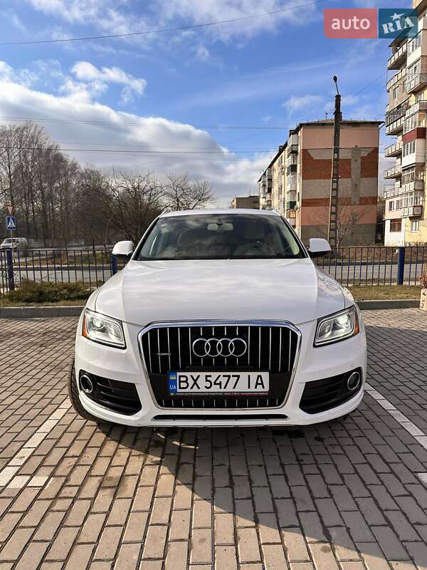 Внедорожник / Кроссовер Audi Q5 2015 в Хмельницком