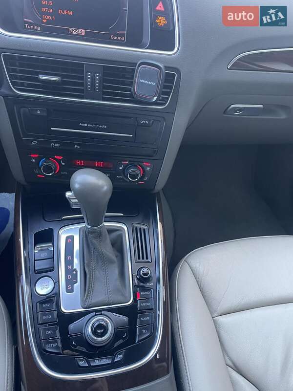 Позашляховик / Кросовер Audi Q5 2012 в Луцьку