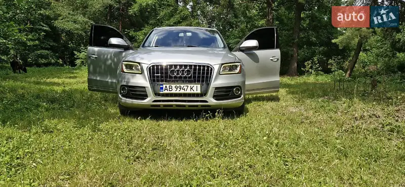 Внедорожник / Кроссовер Audi Q5 2012 в 