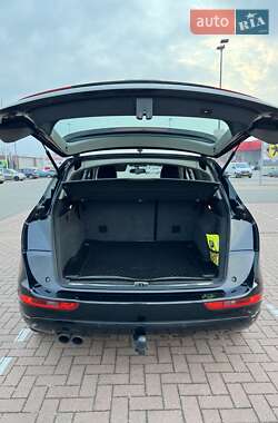 Внедорожник / Кроссовер Audi Q5 2012 в 