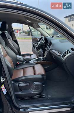 Внедорожник / Кроссовер Audi Q5 2012 в 