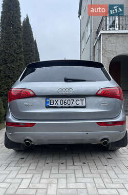 Внедорожник / Кроссовер Audi Q5 2010 в Каменец-Подольском