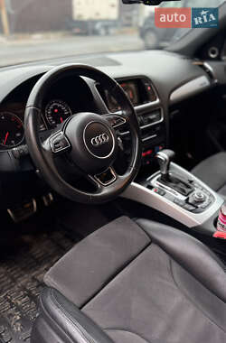 Внедорожник / Кроссовер Audi Q5 2011 в 