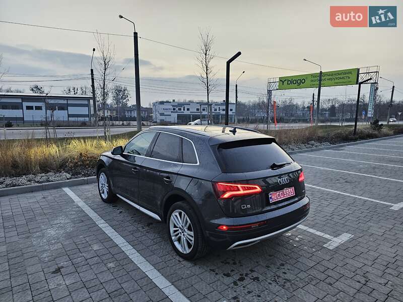 Внедорожник / Кроссовер Audi Q5 2020 в Львове фото 12 Внедорожник / Кроссовер Audi Q5 2020 в Львове