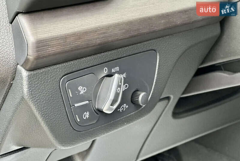 Позашляховик / Кросовер Audi Q5 2021 в Харкові