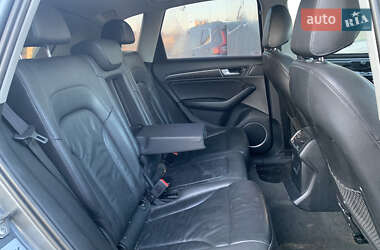 Внедорожник / Кроссовер Audi Q5 2015 в 