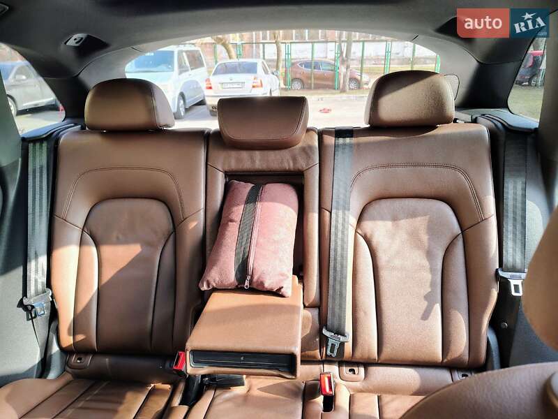 Внедорожник / Кроссовер Audi Q5 2013 в Днепре