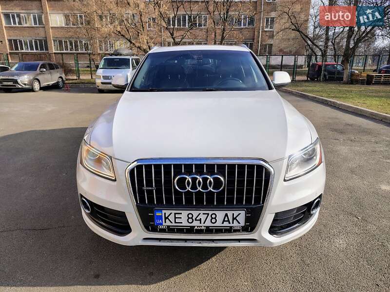 Внедорожник / Кроссовер Audi Q5 2013 в Днепре