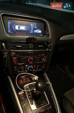 Внедорожник / Кроссовер Audi Q5 2009 в 