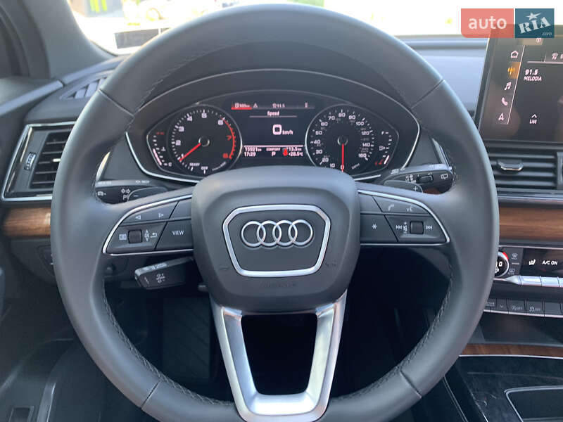 Внедорожник / Кроссовер Audi Q5 2021 в Львове
